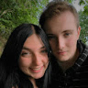 Meet your Posher, Elena